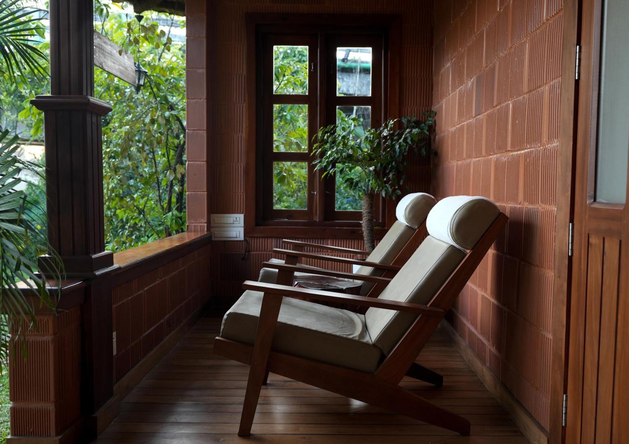 Little Chembaka Guest House Kumarakom Exterior photo